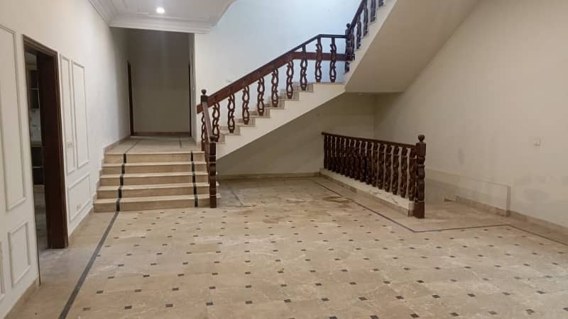 Spacious 5-Bedroom Bungalow for Rent in DHA Phase 6 17