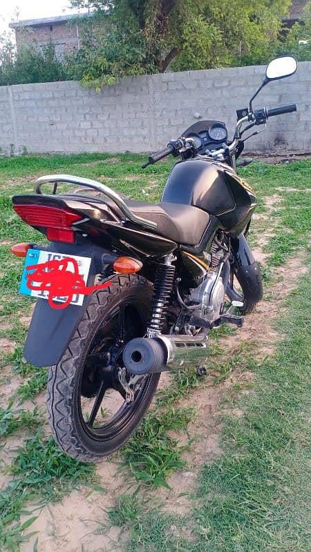 Yamaha YBR 125 | Model 2023 | Urgent Sale | Price Negotiable 4