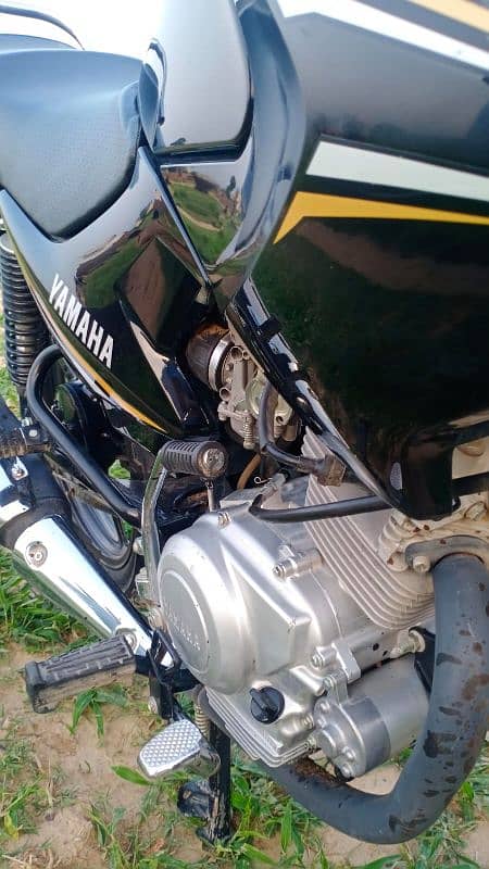 Yamaha YBR 125 | Model 2023 | Urgent Sale | Price Negotiable 5