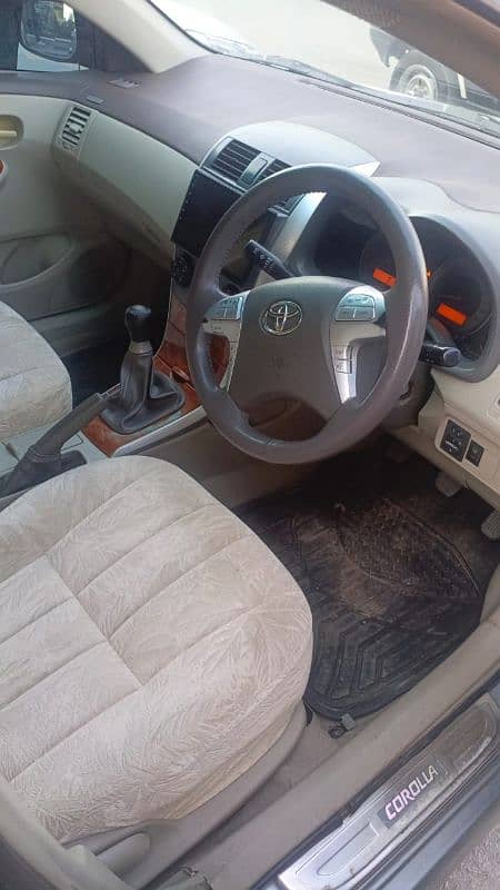 Toyota Corolla Altis sr 2010 manual gear. 5