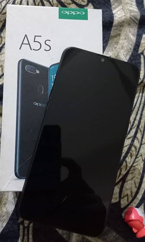 OPPO A5s 3gb/ 32gb with box charger original good condition 12