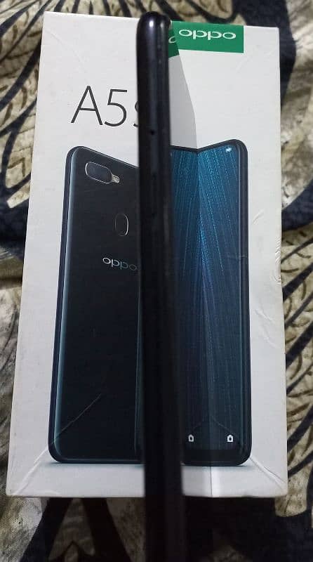 OPPO A5s 3gb/ 32gb with box charger original good condition 14