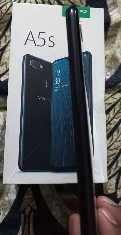 OPPO A5s 3gb/ 32gb with box charger original good condition 17