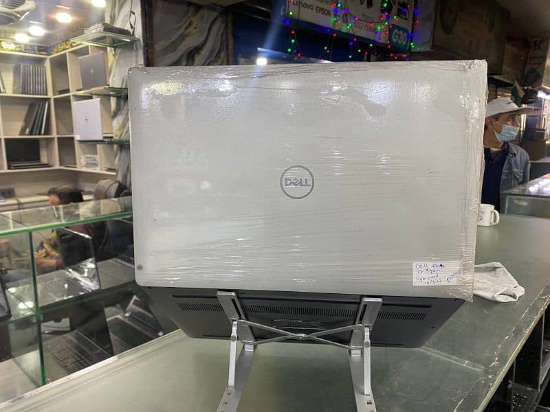 DELL XPS 0