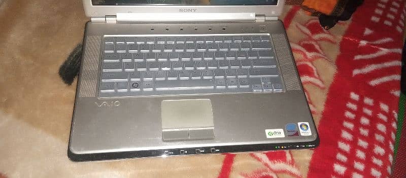 Sony laptop core 2 due for sale 1