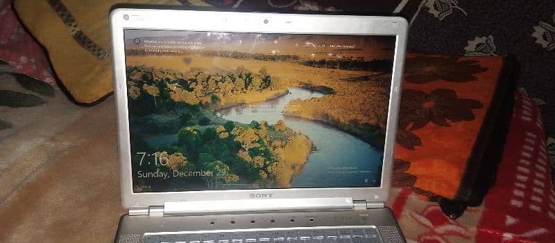 Sony laptop core 2 due for sale 2