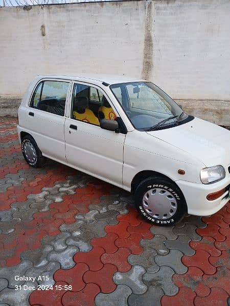 Daihatsu Cuore 2005 3