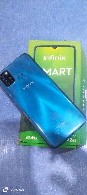 infinx smart 5 2gb 32gball ok  whit box 4