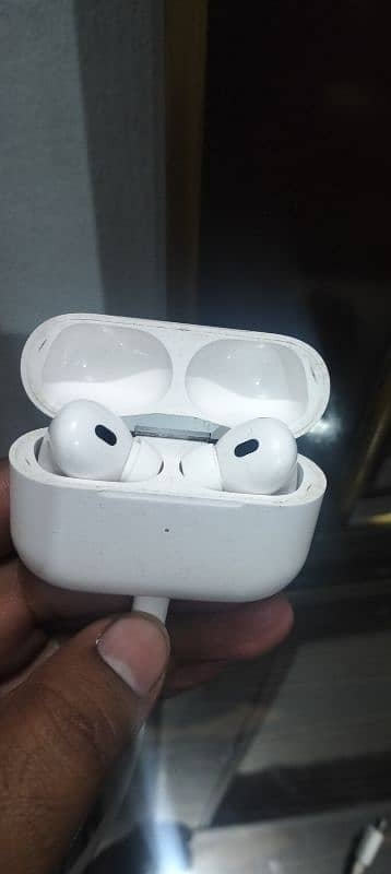 apple airpods 0