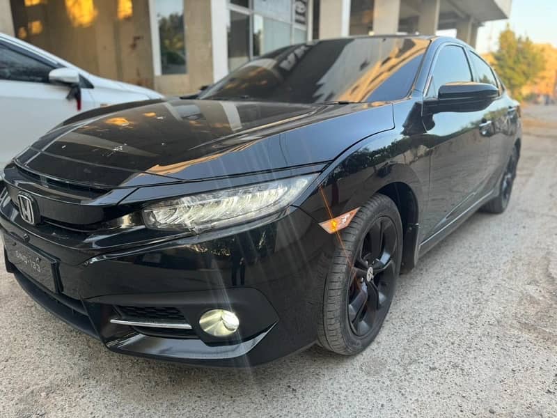 Honda Civic Oriel 2018 5