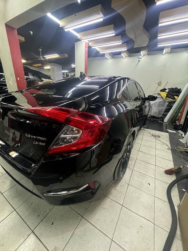 Honda Civic Oriel 2018 13