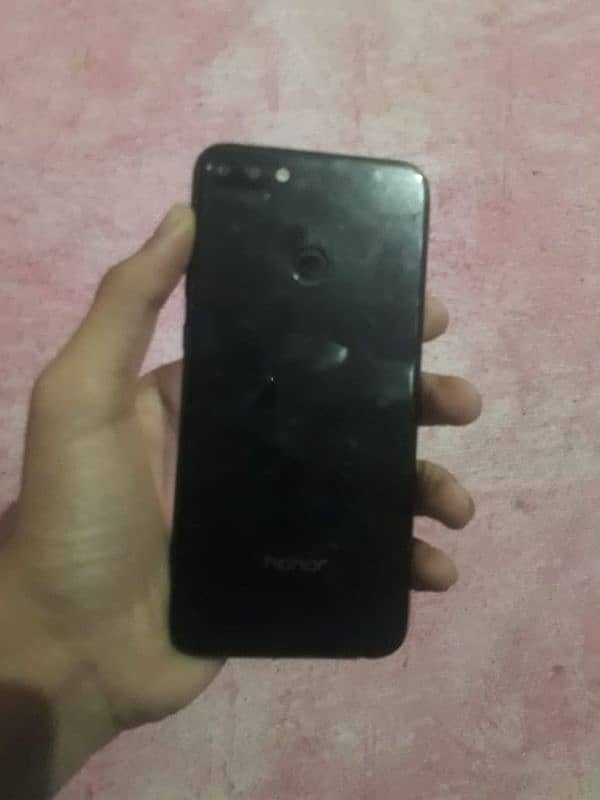 Huawei Honor 9N 3