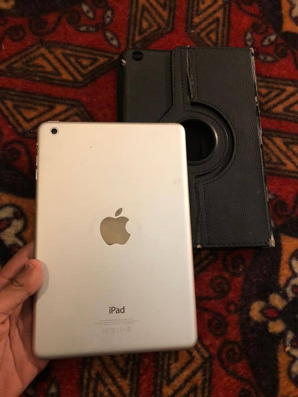 iPad mini colour silver storage 12 5