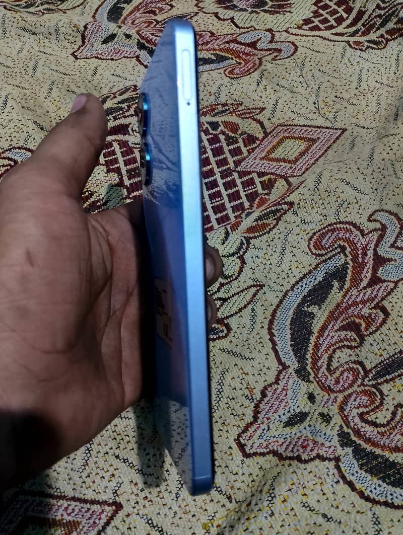 Realme note 60 4gb 64gb 10/10 condition 3