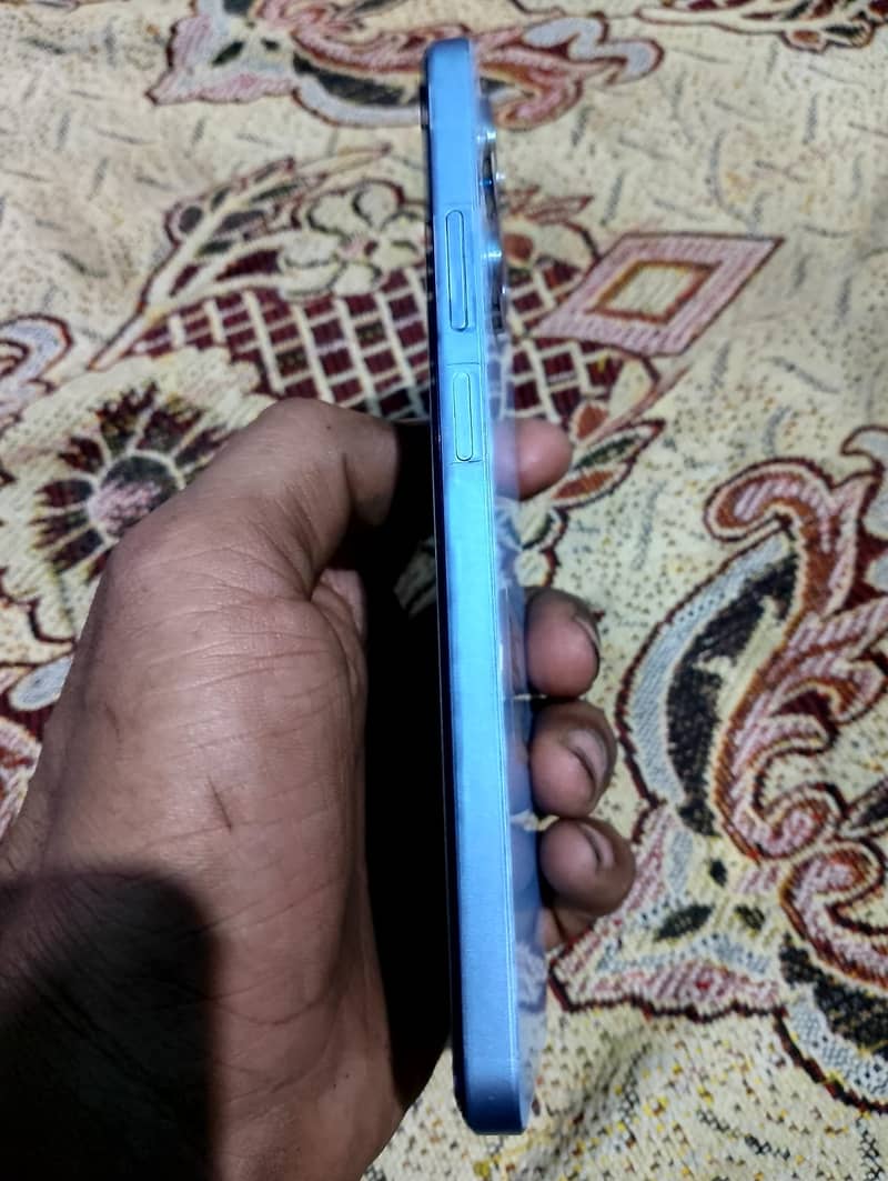 Realme note 60 4gb 64gb 10/10 condition 4