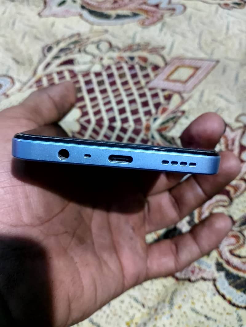 Realme note 60 4gb 64gb 10/10 condition 5