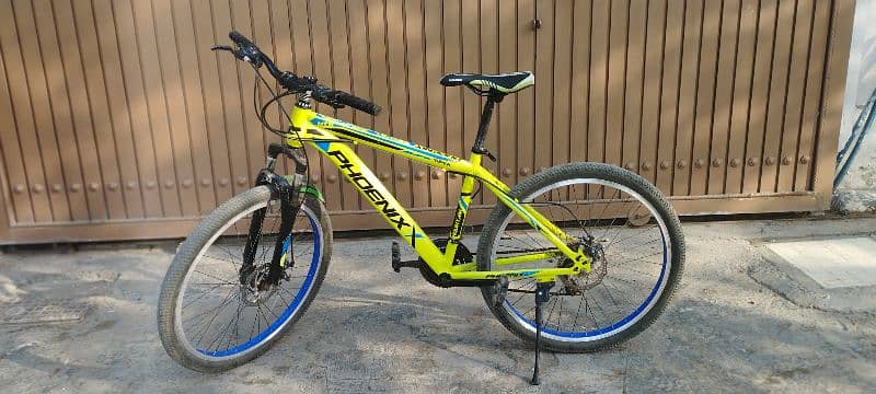 Phoenix Mountain Bicycle in Unique Lime Color With Wide Metal Body 0