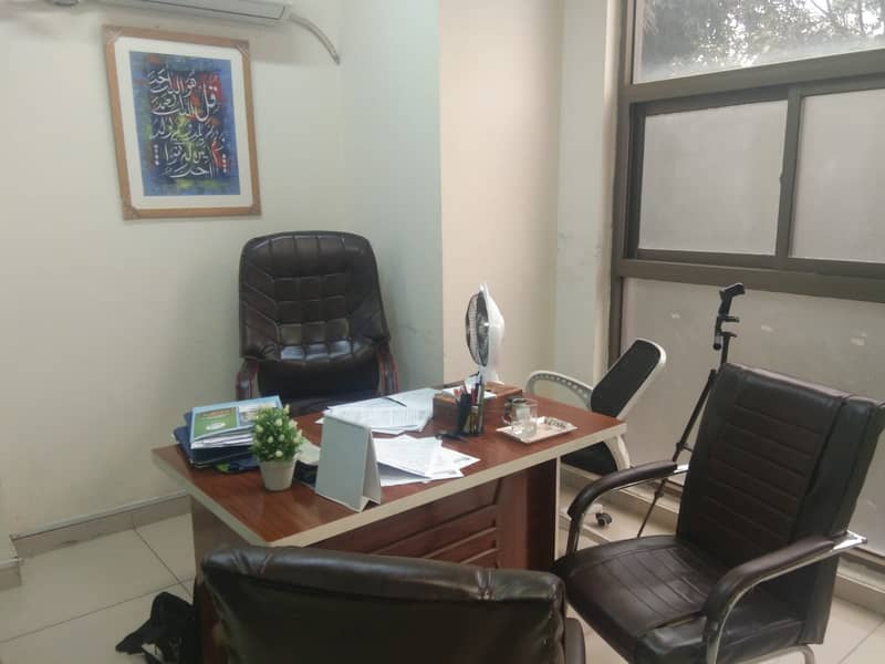 383 Sq Ft. Corner Office in Gulberg 3 for Rent 1