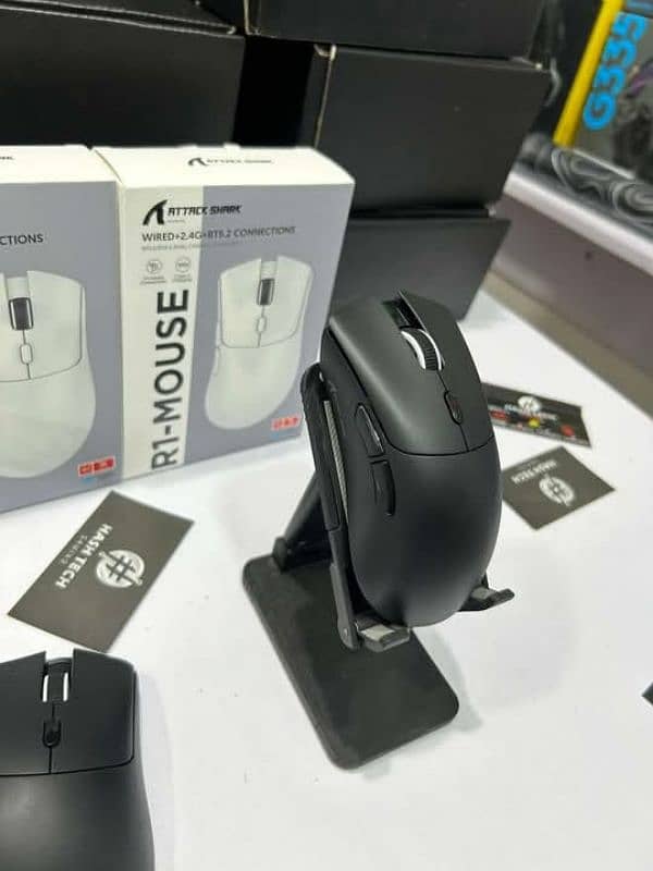 Attackshark R1 Wireless Gaming Mouse 3