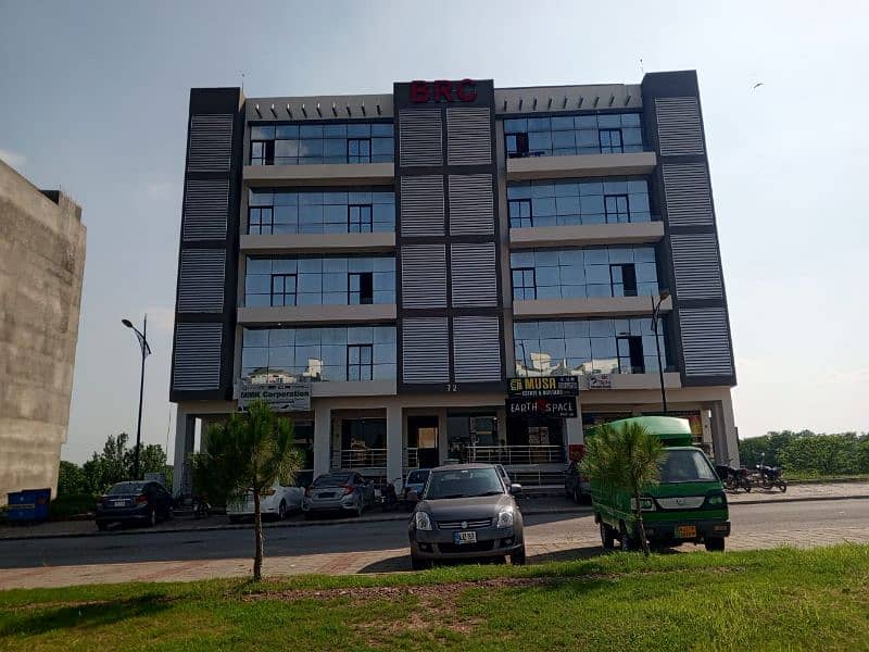 16 Marla Plaza For Sale In Behria Enclave Islamabad 2