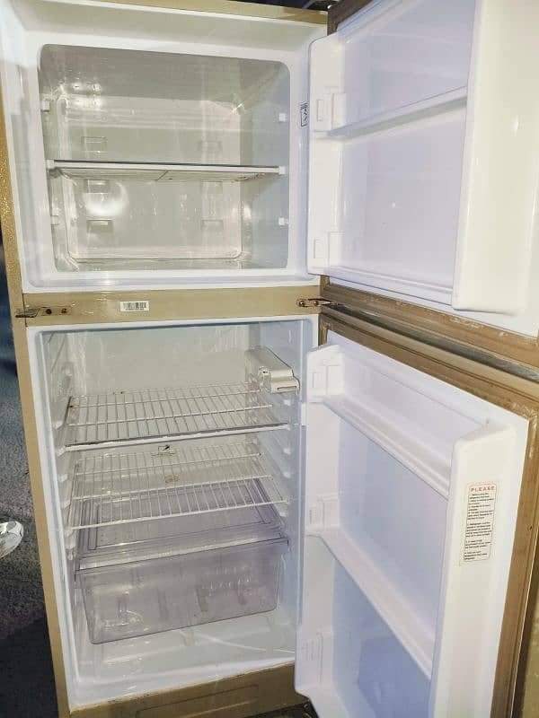 Dawlance fridge Model 9166 (0312)4645208) (0321)0807777) 3