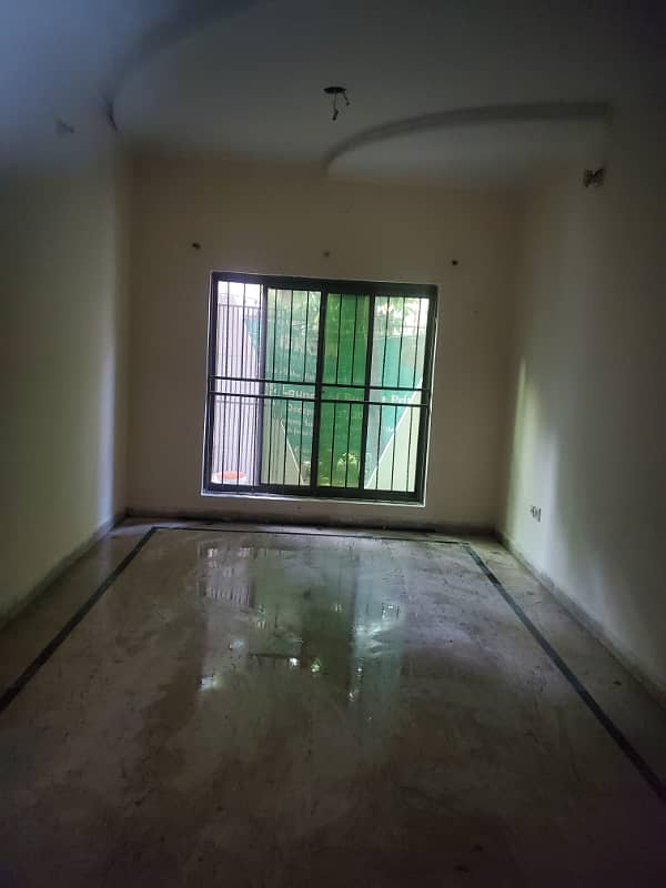 Vip beautiful 6 Marla Upper portion is available For Rent in Sabzazar Scheme Lahore 3