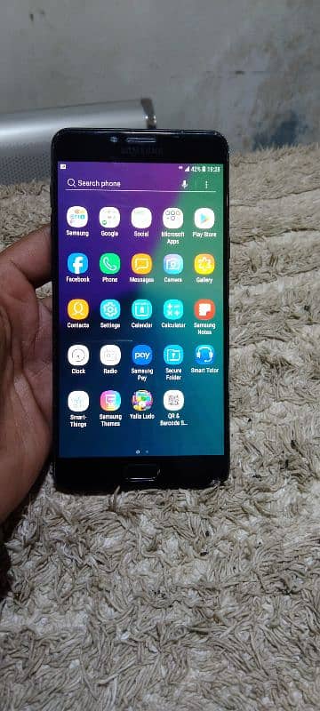 Samsung C9 pro 4/64 PTA approved Good condition & Betry Timng for sale 1