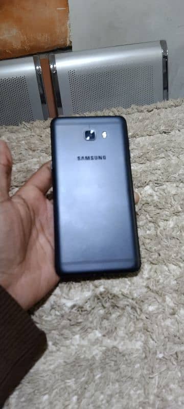 Samsung C9 pro 4/64 PTA approved Good condition & Betry Timng for sale 3