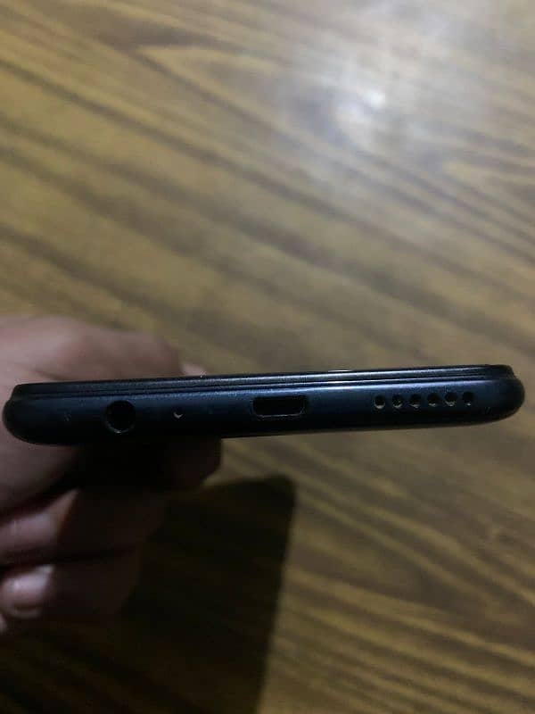 selling my Infinix hot 10 2