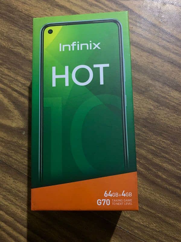 selling my Infinix hot 10 4