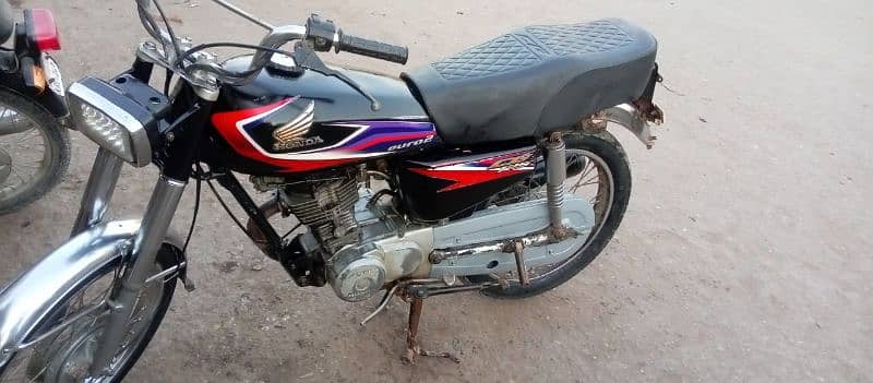 Honda 125cc 2013 vokara nambar 0