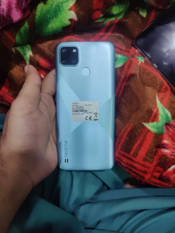 realme c21y  4/64 5