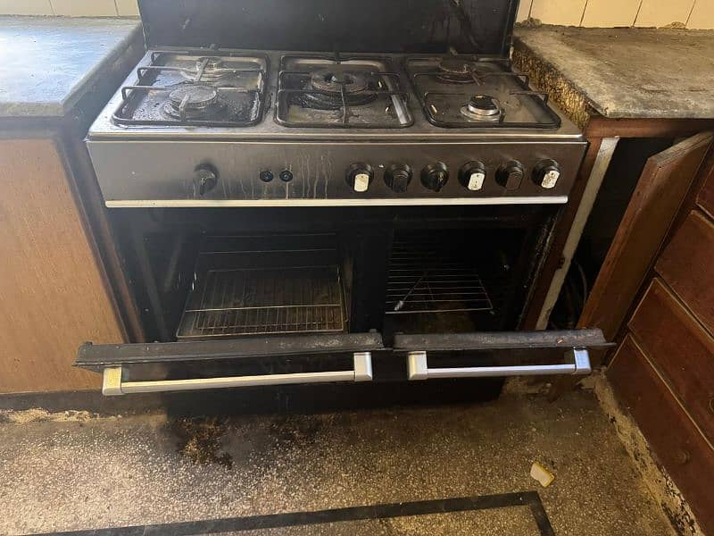 Stove with oven 1