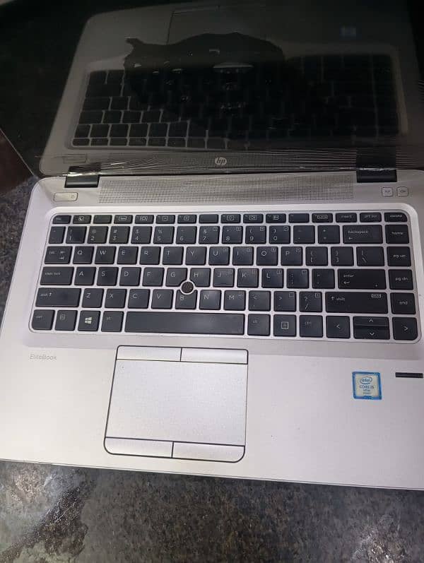 Laptop 4