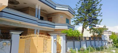 A 1 Kanal House In Gulshan-e-Iqbal Is On The Market For sale