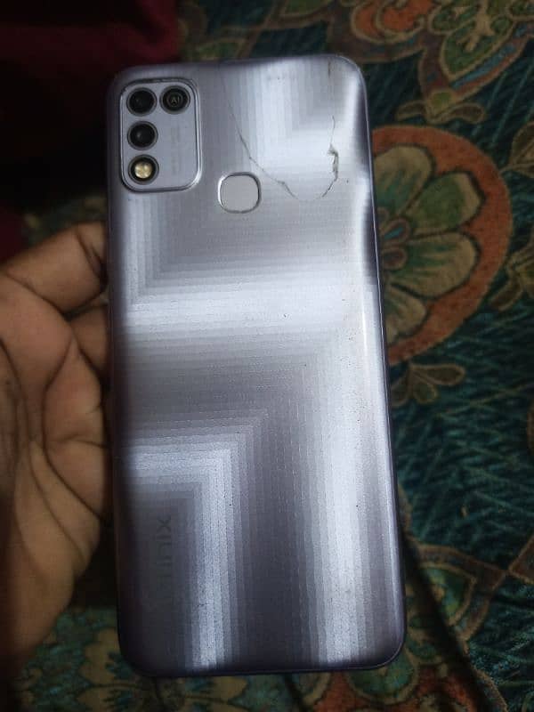 Infinix hot 10 play with box 0