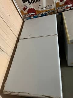 Dawlance Conpany 2 door large size freezer