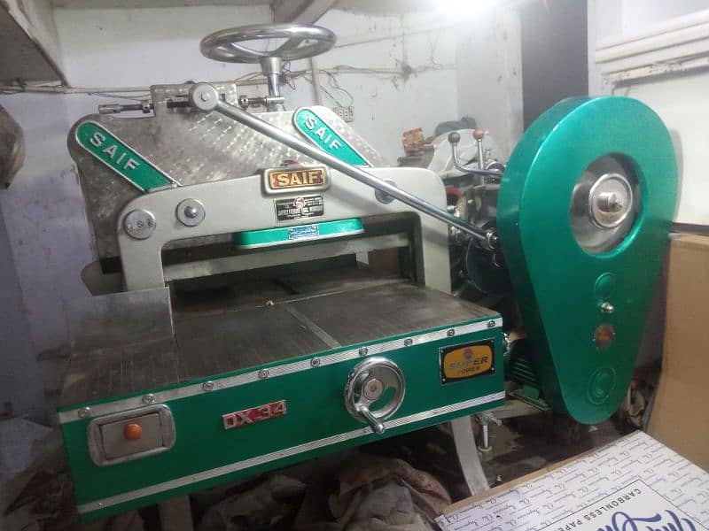 Saif jaffery Paper Cutting machine 34 inch 2