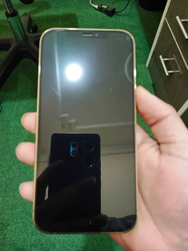 I Phone 12 Pro Max 128 GB PTA Approve Lifetime Excellent Condition 3