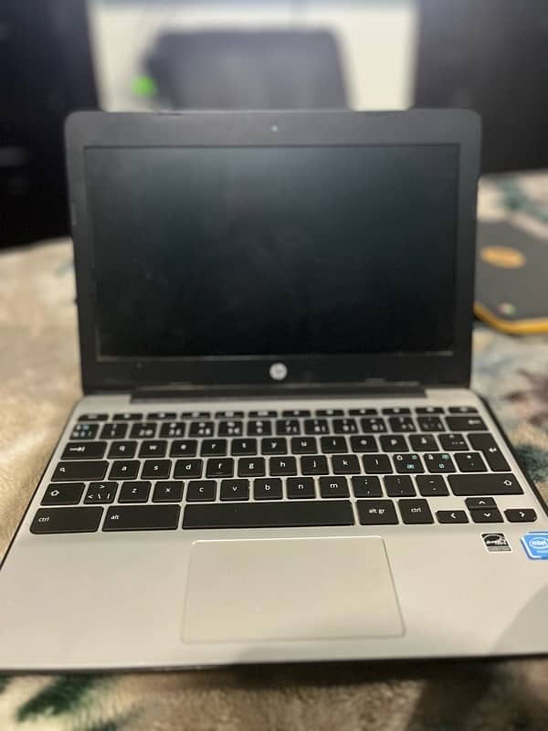 HP WINDOW 10 Chromebook DDr3 Ram 1