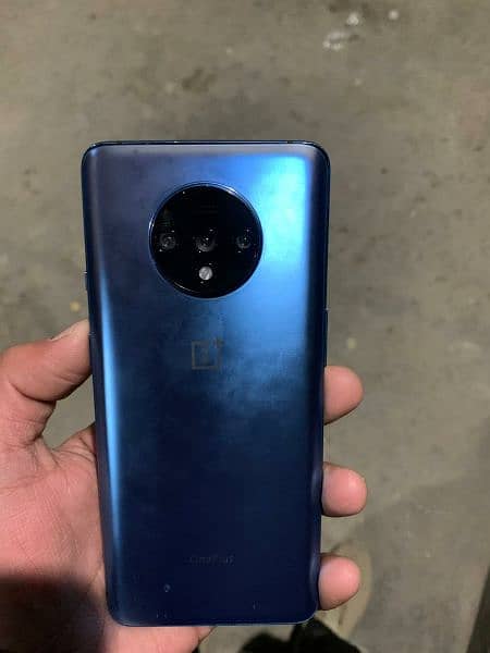 OnePlus 7t 8/128 0