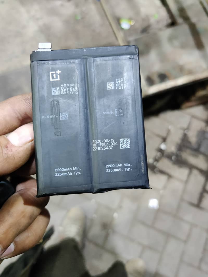 OnePlus 8t battery 0