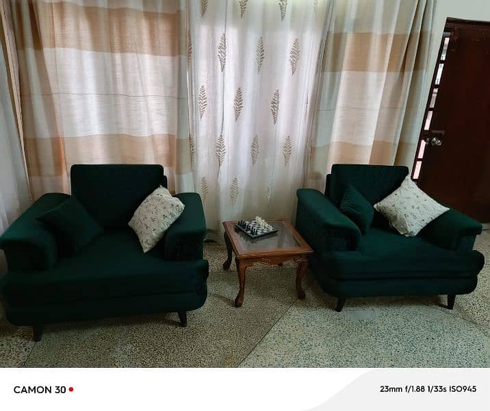 green velvet sofa set 0