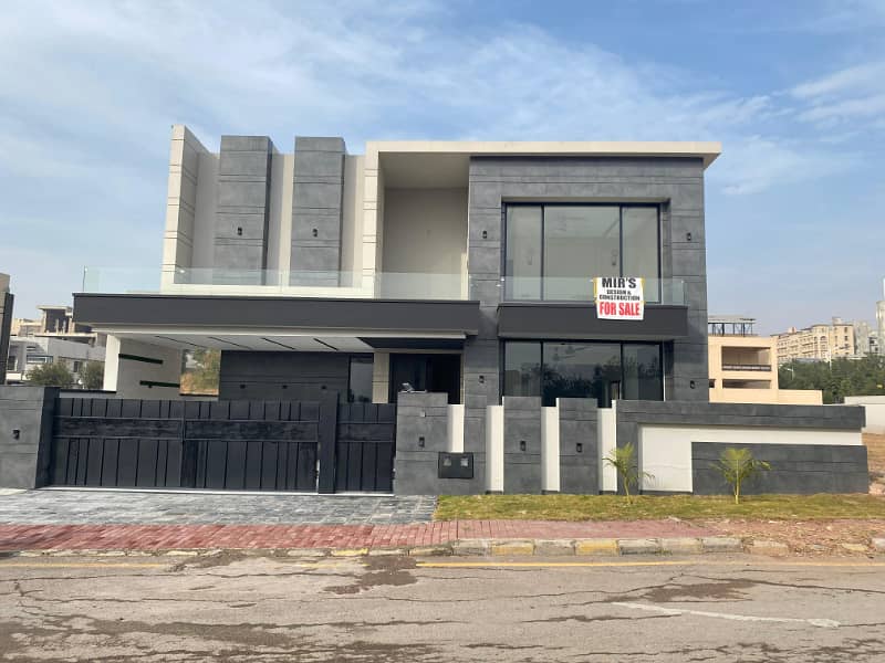 1 kanal House For sale IDeal Location Designer House Brand New For sale 0