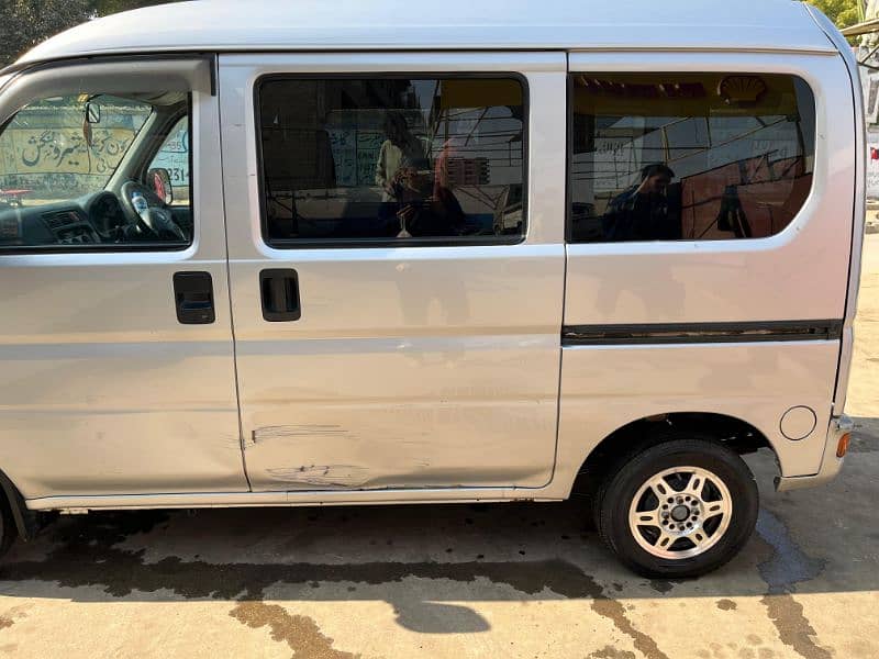 Daihatsu Hijet 2013 4