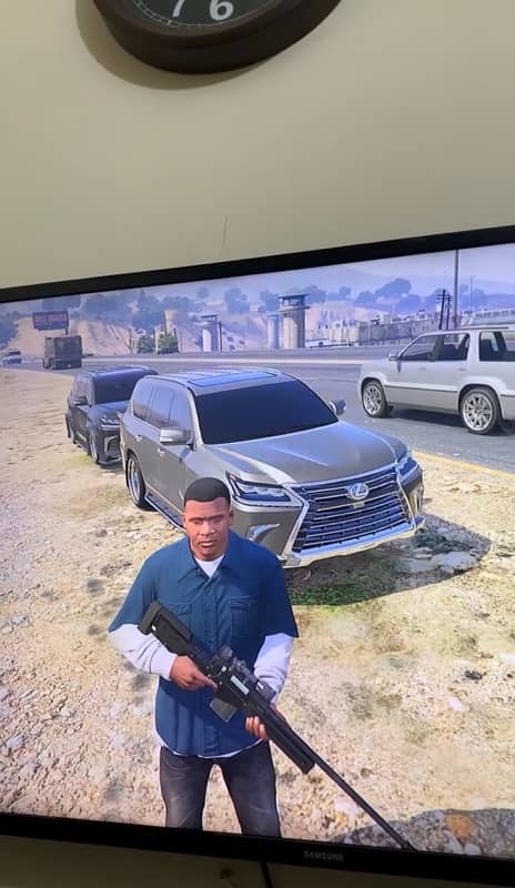 GTA 5 with mods available for pc 0