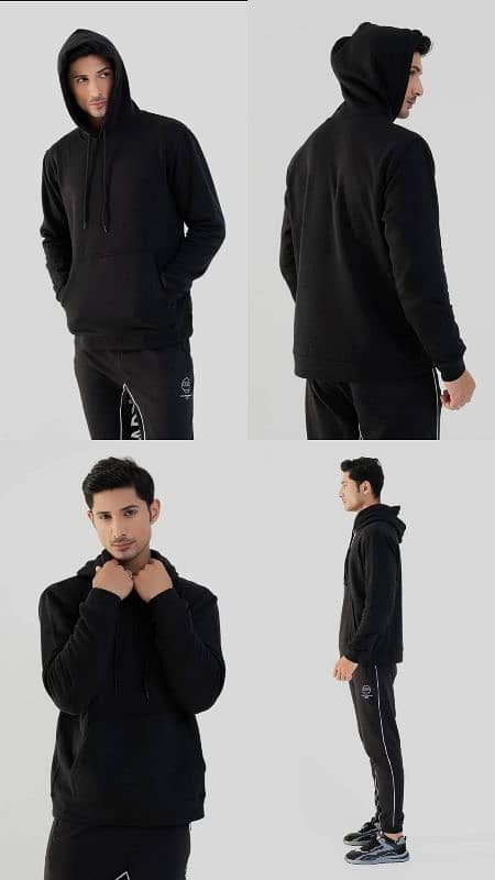 Black hoddie in prenium quality. 0