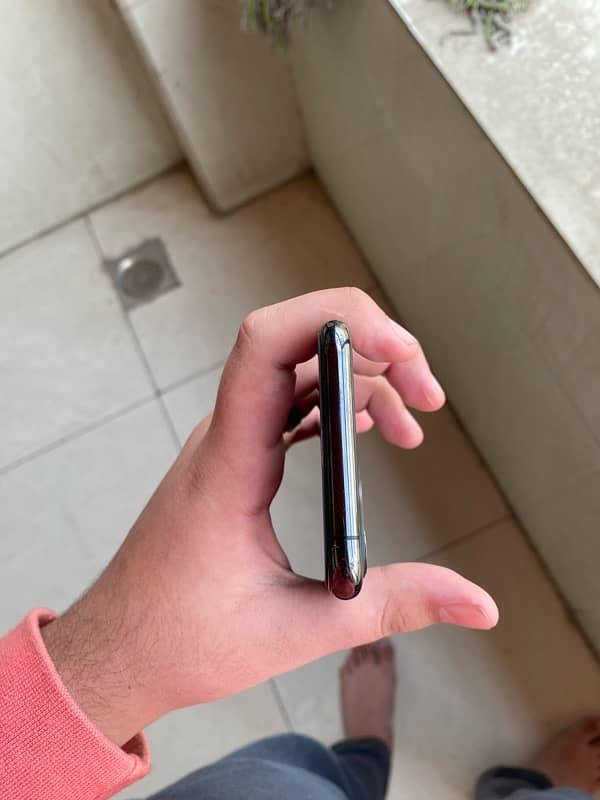 iphone 11 pro JV 5