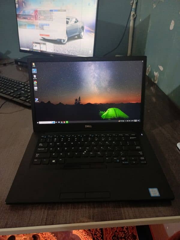 The Dell Latitude 7490 with an 8th Gen Intel Core i7 processor, 64-bit 0