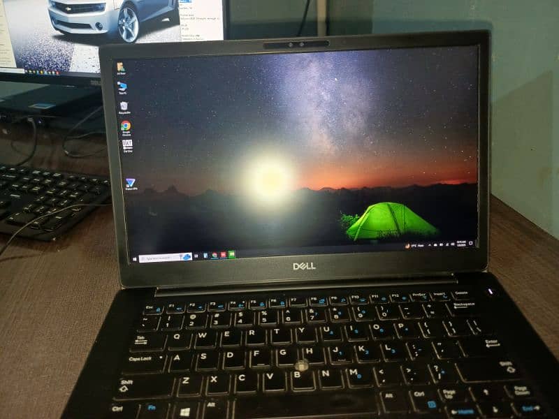 The Dell Latitude 7490 with an 8th Gen Intel Core i7 processor, 64-bit 2